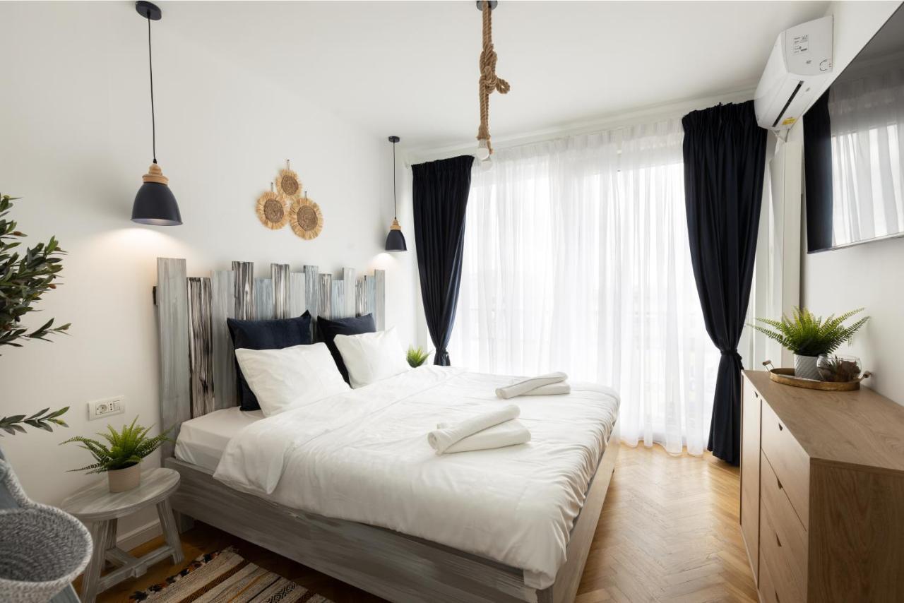 Metropole Apartments Panoramic Ateneum Bucharest Luaran gambar